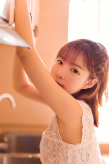 女人巨大荫蒂勃起